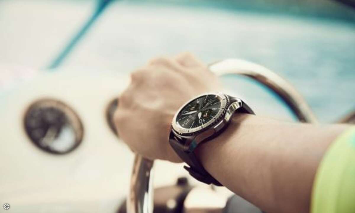 Samsungs neue Smart Watch »Gear S3« kommt im edlen Chrono-Look (Bild: Samsung)