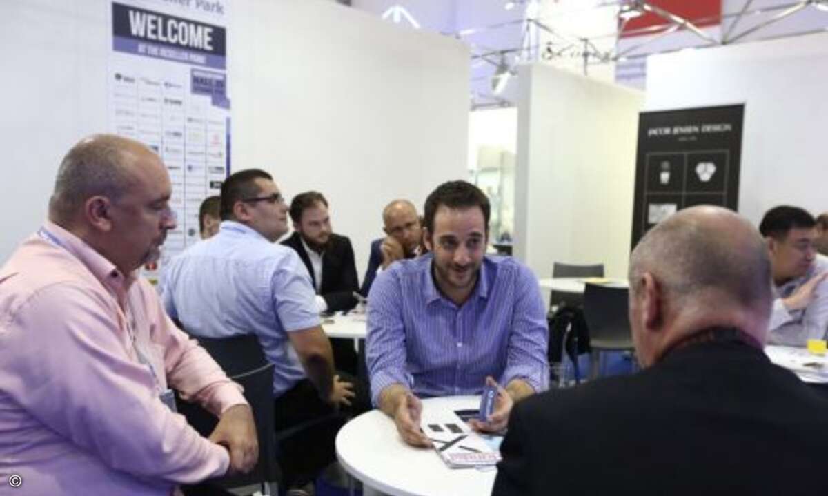… und auch das Networking kam nicht zu kurz (Bild:IFA)