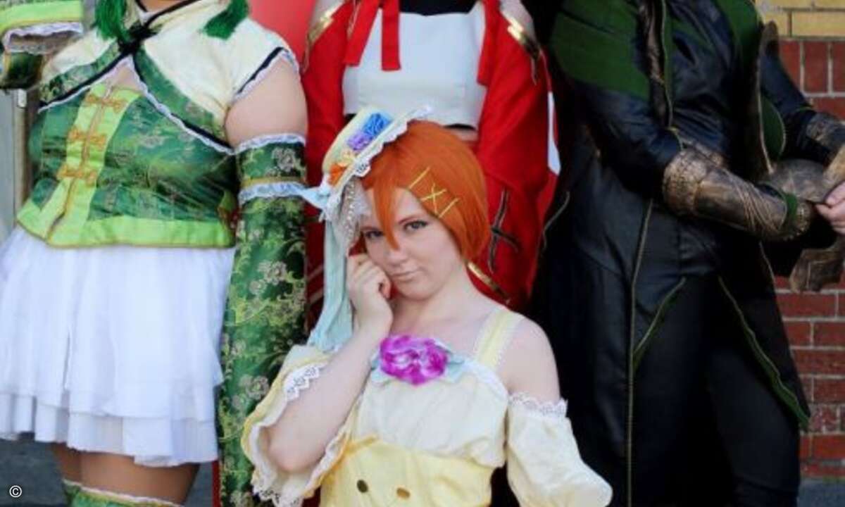 Young IFA mit Cosplayern (Bild:IFA)