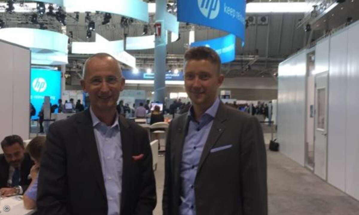 Jan Riecher, Chef von HP Deutschland (links), und Thomas Jensen, Vice President, Head of Worldwide Channel Sales Strategy HP, auf der GPC (Bild: CRN)
