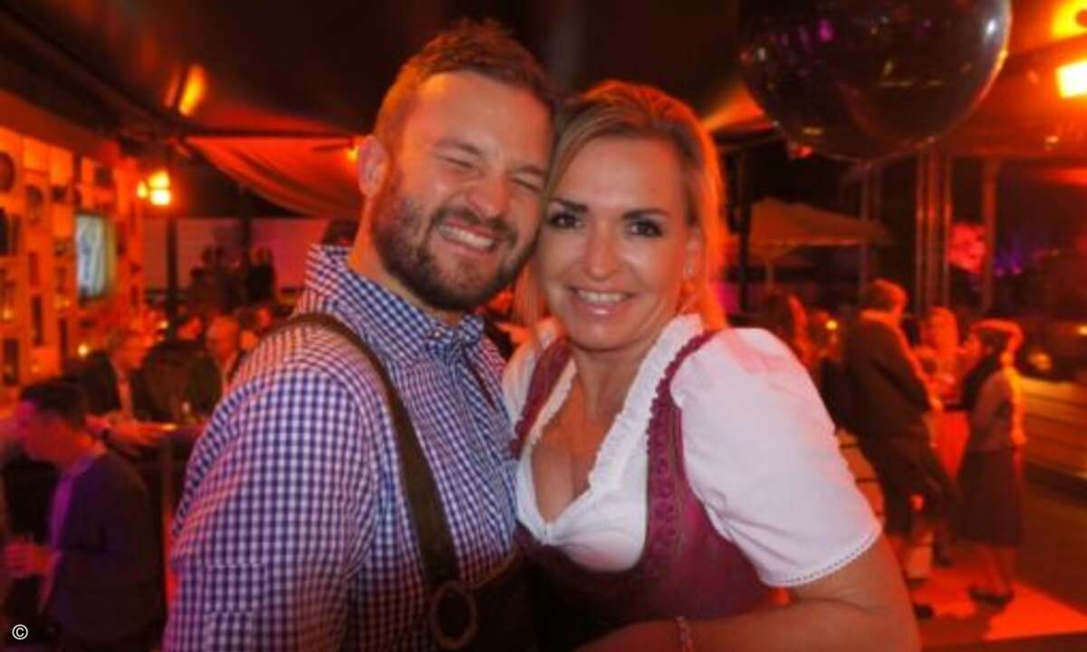 Timo Becirovic von IT-On.Net und Carolin Schlüter (CRN) (Bild: CRN)