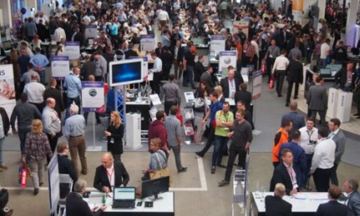 Insgesamt über 3.000 Besucher kamen zur Wortmann Solutions-Messe in Hüllhorst und auf die anschließende Party (Bild: CRN)