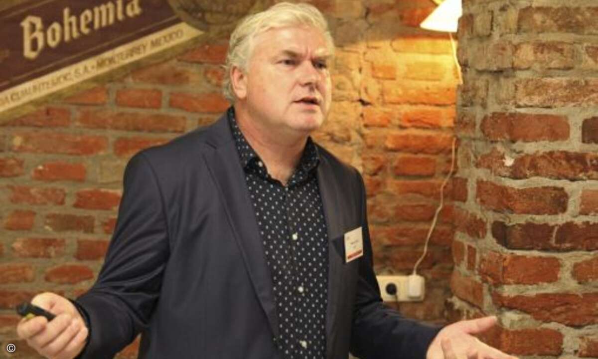 CRN-Chefredakteur Martin Fryba gibt einen Einblick in die Zukunft des Journalismus... (Foto: CRN)