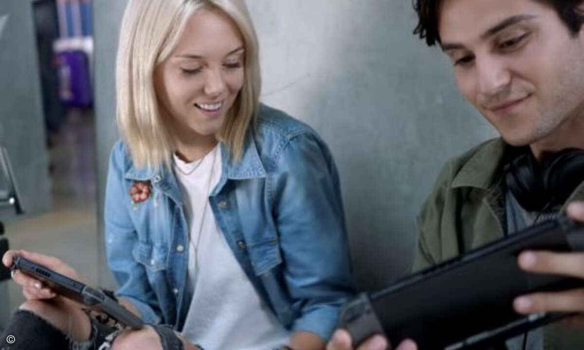 Auch die Kopplung mehrerer Konsolen miteinander ist möglich (Foto: Screenshot Youtube / Nintendo)
