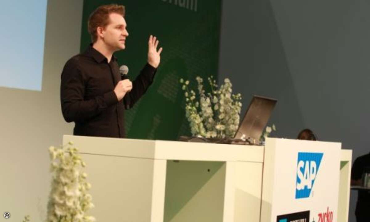 Die Keynote am letzten Messetag hielt der Jurist und Datenschutzaktivist Maximilian Schrems, der mit seiner Klage gegen Facebook das Safe Harbor-Abkommen mit den USA gekippt hatte  (Foto: Frank Boxler – Nürnberg Messe)