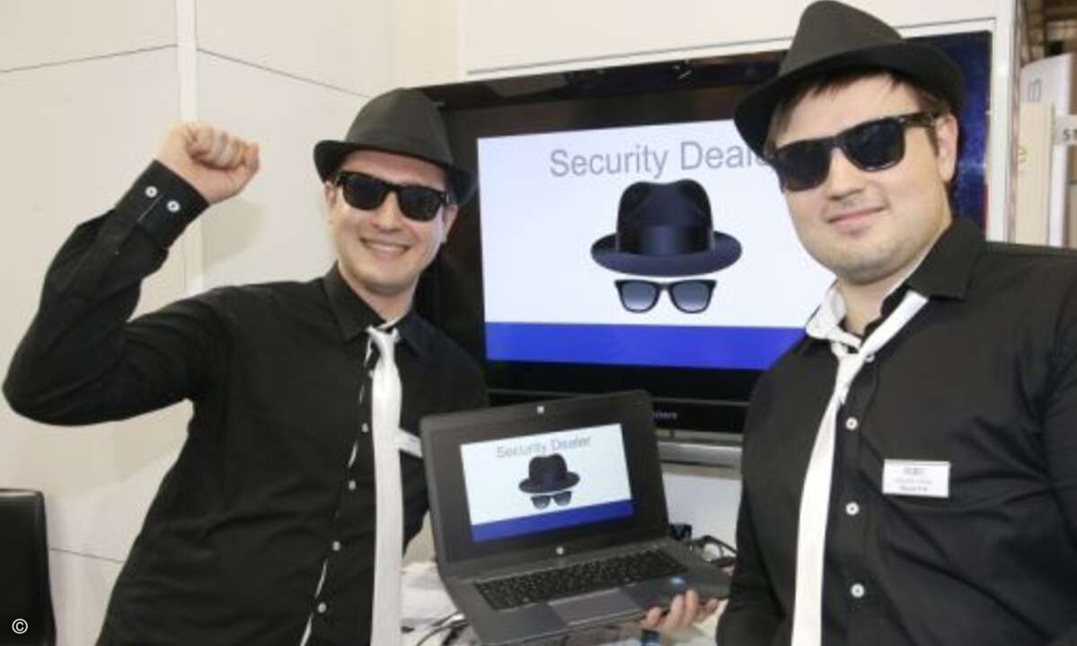Prominenter Besuch: Elwood und Jake Blues (Foto: Frank Boxler – Nürnberg Messe)