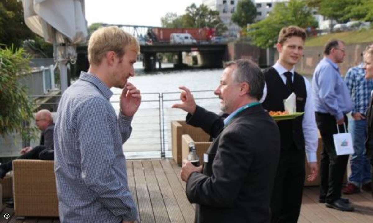 Angeregte Diskussionen in den Pausen (Foto: C4B)