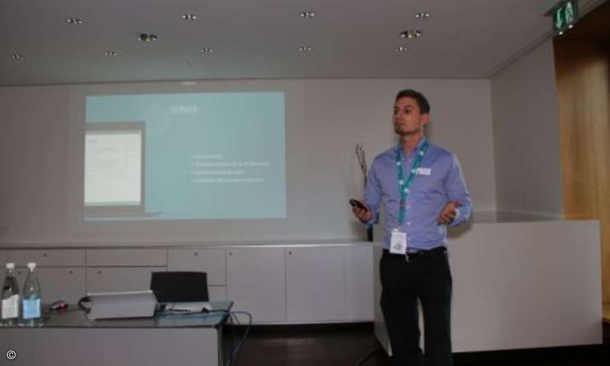 Dominik Schlosser (C4B) präsentiert die neuen Features von »XPhone Connect 6« (Foto: C4B)