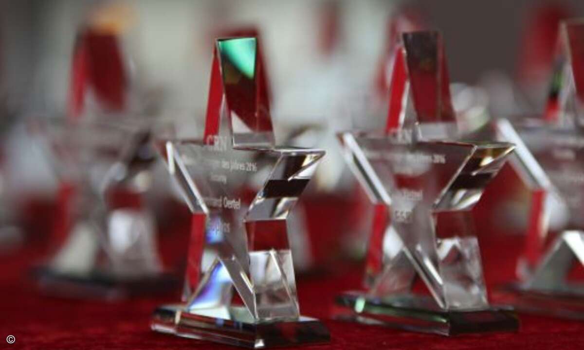 ...die begehrten Trophäen als CRN Channel-Champions mit nach Hause nehmen darf (Foto: CRN)