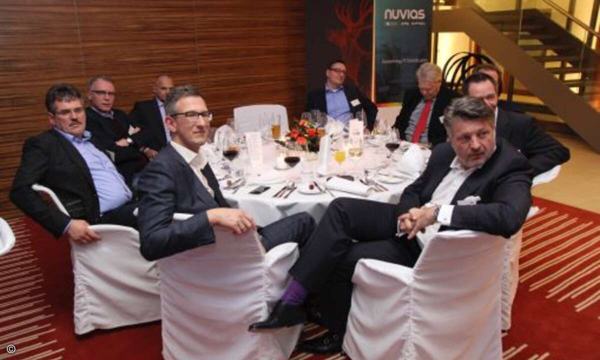 ....auf die Bühne (Foto: CRN)