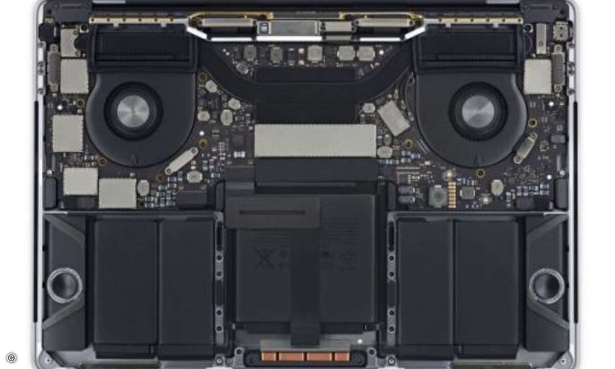 So sieht das Macbook aus, wenn man die Unterseite entfernt hat (Foto: iFixit)