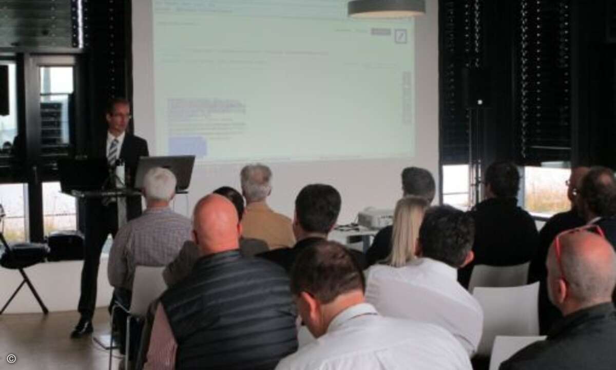 Gunnar Porada von Innosec demonstriert bei einem Live-Hacking das Vorgehen von Cyberkriminellen (Foto: CRN)