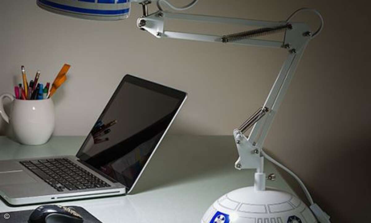 Dann wird von R2-D2 endlich das Nachttischlicht gelöscht und es geht andlich ins Bett, um von gemeinsamen Abenteuern mit Prinzessin Leia zu träumen (Foto: itjo)