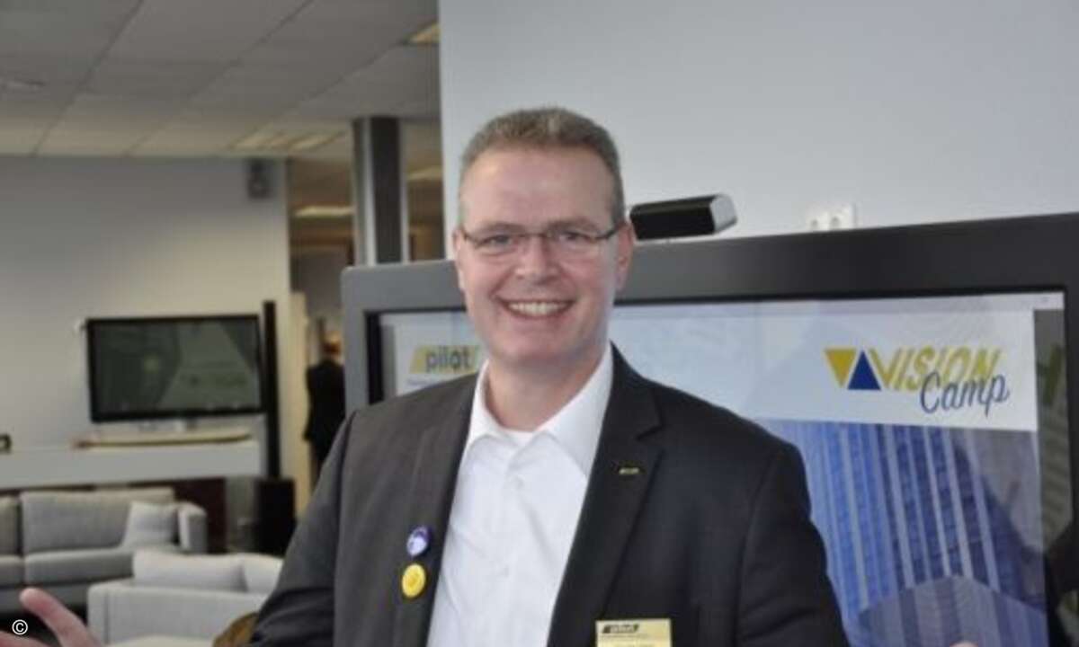 Pilot-Vertriebsleiter Christian Haack begrüßte die Fachbesucher zum ersten »Digital Signage Vision Camp« (Bild: Pilot)