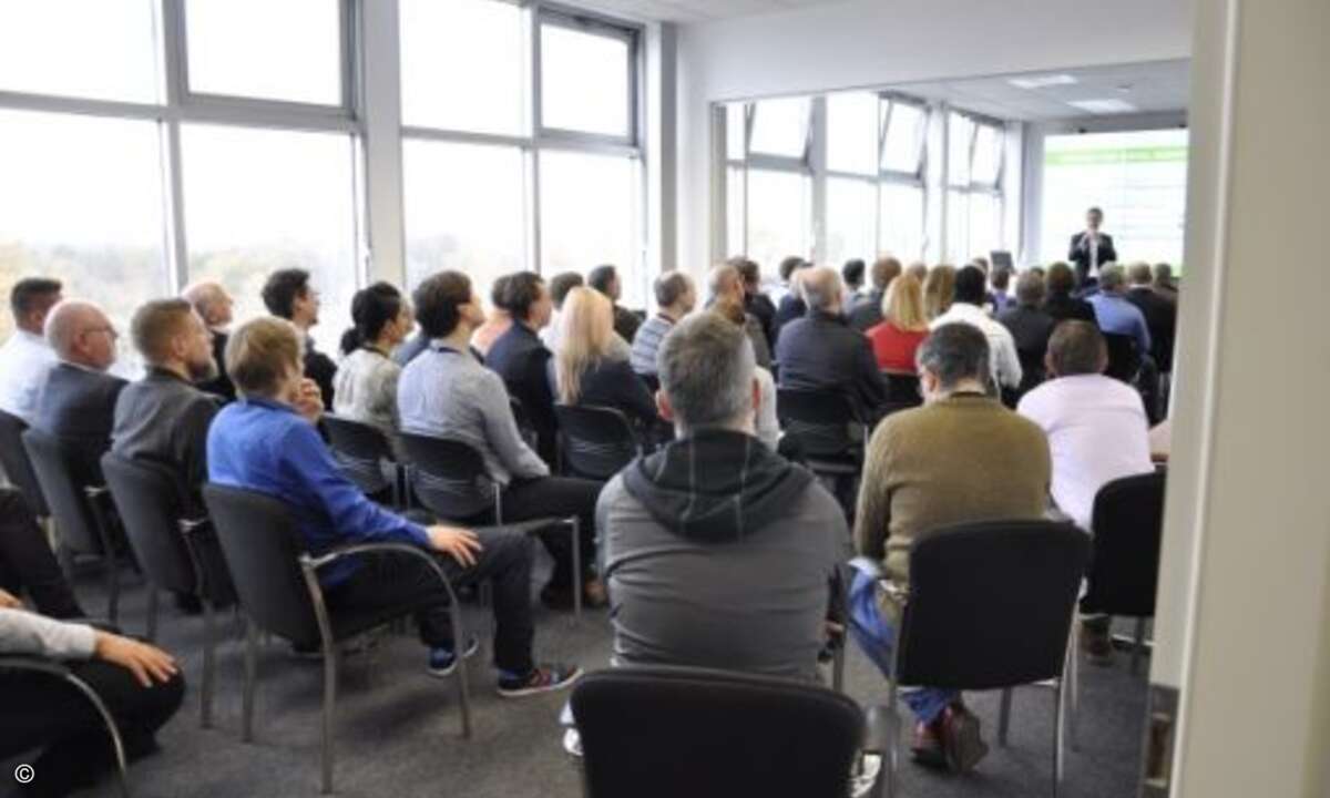 Ein fachliches Vortragsprogramm im Pilot-Schulungszentrum »Futurebox« ergänzte die Digital Signage-Ausstellung (Bild: Pilot)