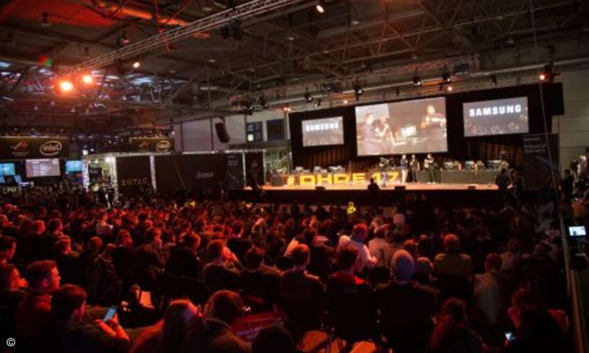 Der koreanische Hersteller Samsung zeigte in Leipzig sein Hardware-Ökosystem für Gamer (Bild: Samsung )