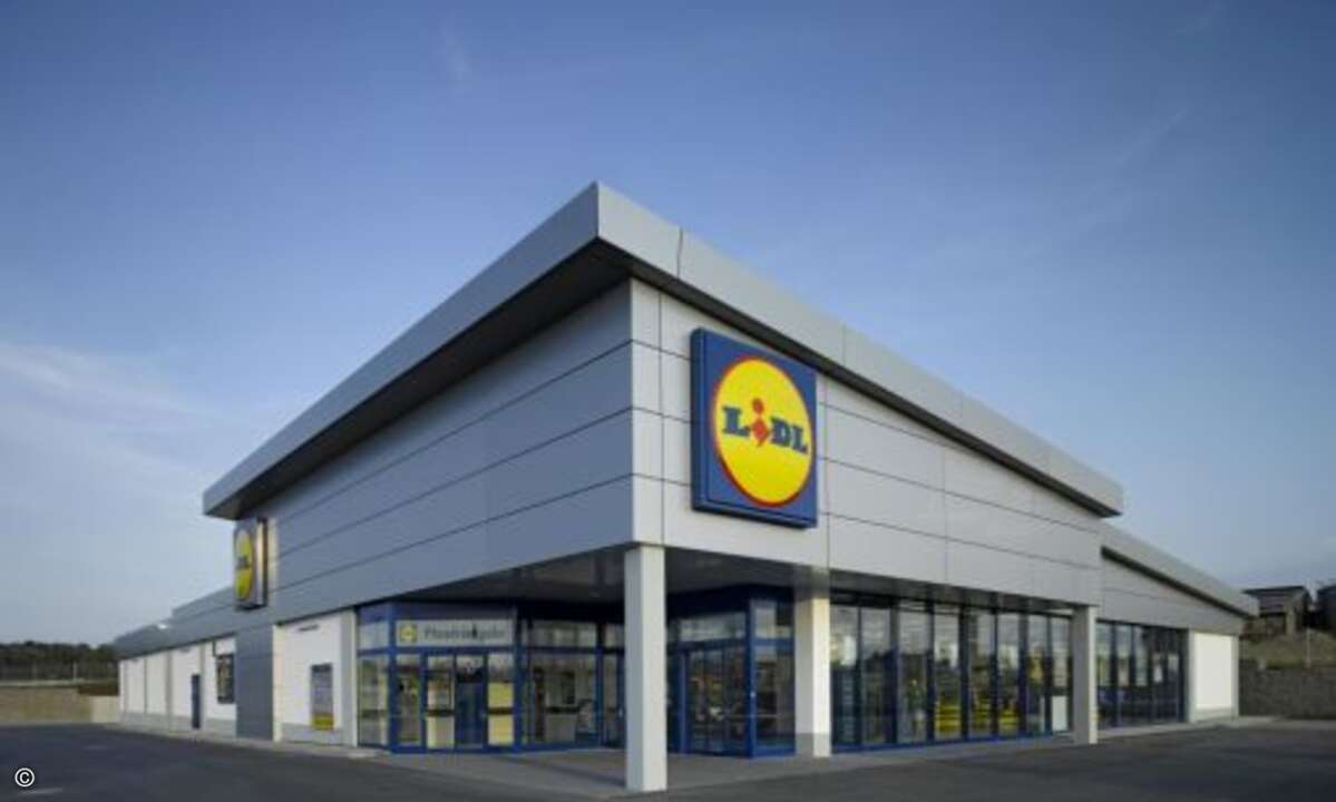 Der bestplatzierte deutsche Einzelhändler auf dem vierten Platz ist die Schwarz Unternehmenstreuhand KG. Zu ihr gehören beispielsweise Lidl und Kaufland. (Bild: Lidl)