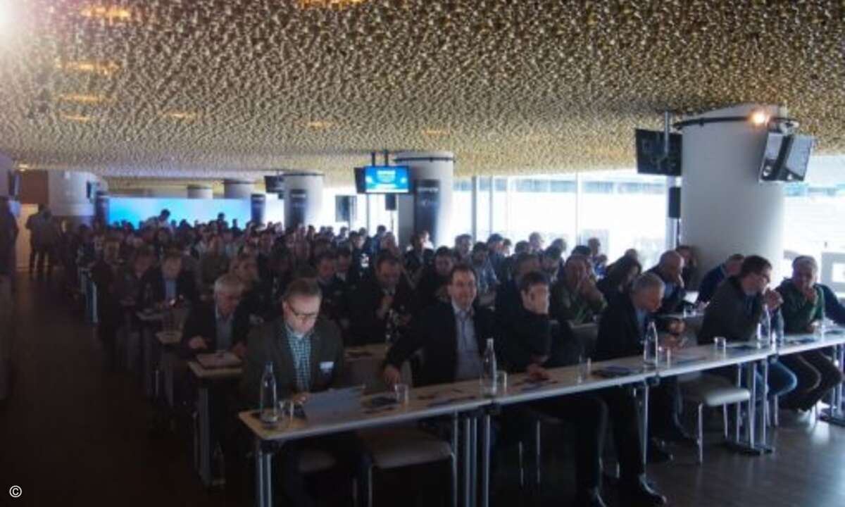 Gut besuchter Roadshow-Auftakt: Rund 180 Partner kamen in die Allianz Arena (Foto: CRN)