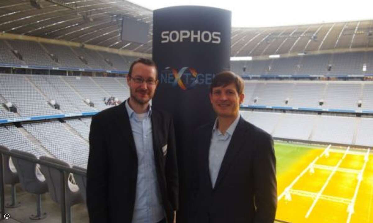 CRN-Redakteur Daniel Dubsky (li.) mit Sophos-CEO Kris Hagerman (Foto: CRN)