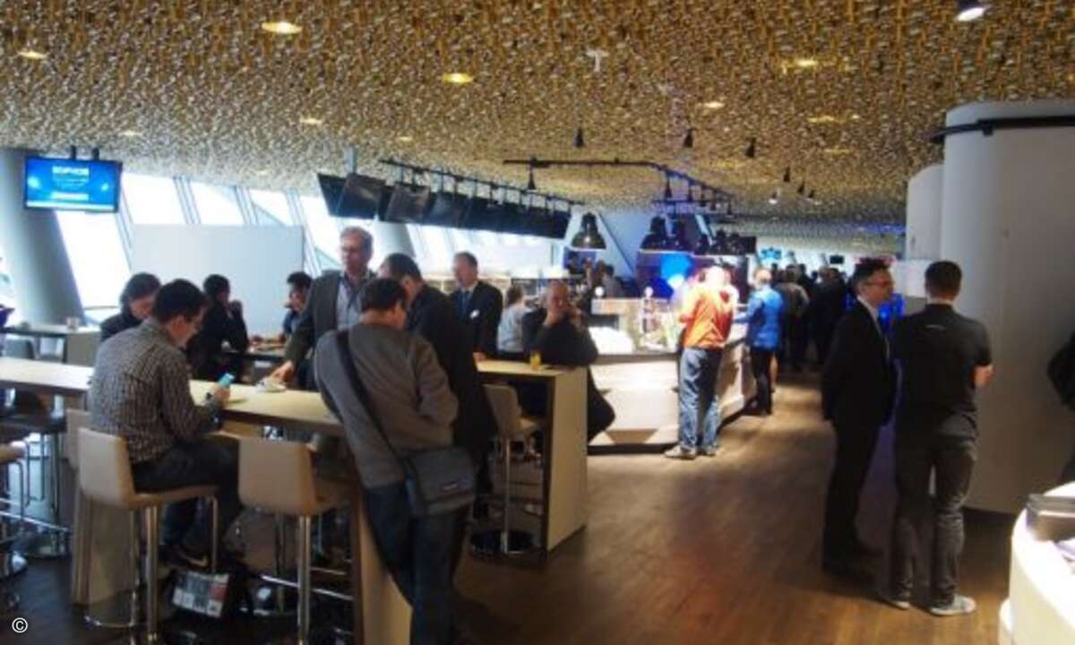 Zwischendurch gabs auch immer wieder Zeit für interessante Gespräche mit dem Sophos-Team, anderen Partnern oder den Distributoren (Foto: CRN)