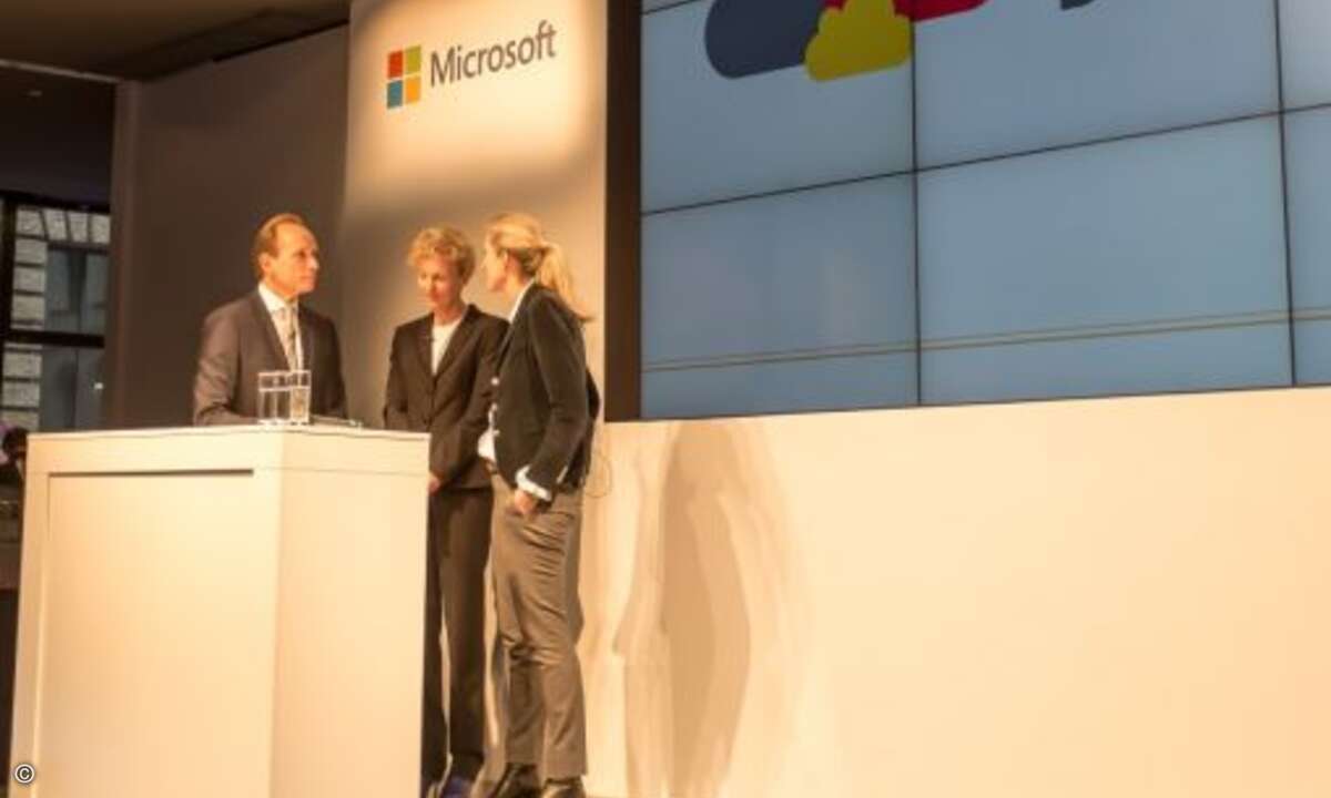 Christopher Anton, Sabine Bendiek von Microsoft, Anette Bronder von T-Systems (Foto: CRN)