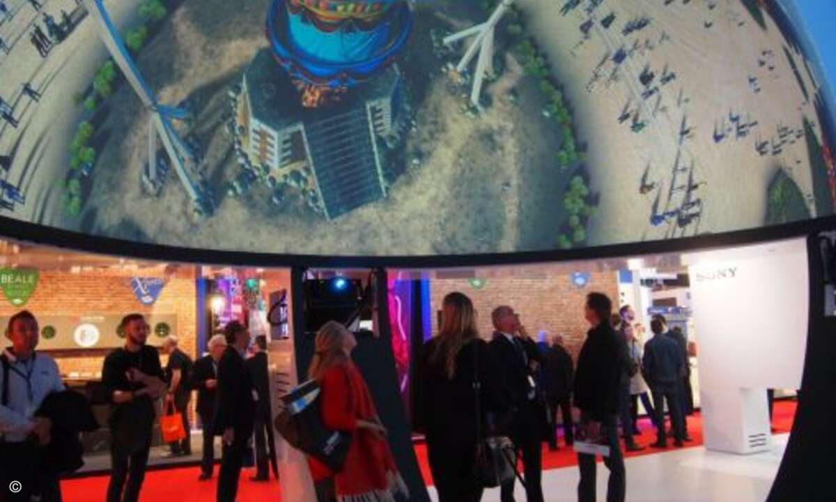 ... in seiner 3D Kuppel freuen (Bild: CRN)