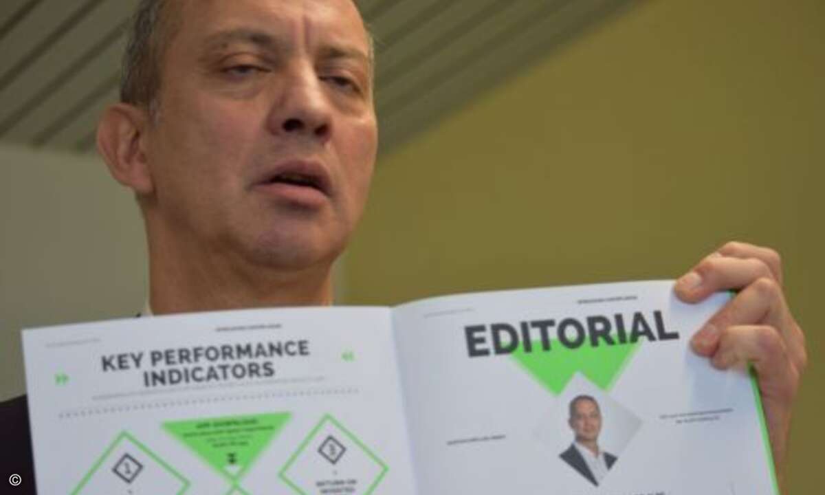Ein Geschäftsbericht sei nichts anderes als ein Report der Eitelkeiten, haben Startup-Musiker dem Also-CEO vorgehalten, was diesen dazu brachte, ...