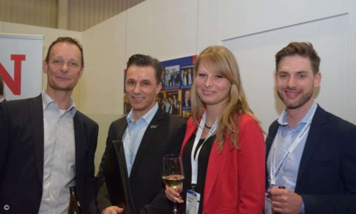 Geballte Broadline-Power: Tom Dreger, Denis Krüger, Cornelia Nikele und Mario Glockner (alle Ingram Micro) und Martin Glockner (Foto: CRN)