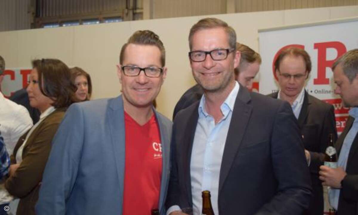 Marc Adelberg zusammen mit Heiko Lühr von Fujitsu (Foto: CRN)