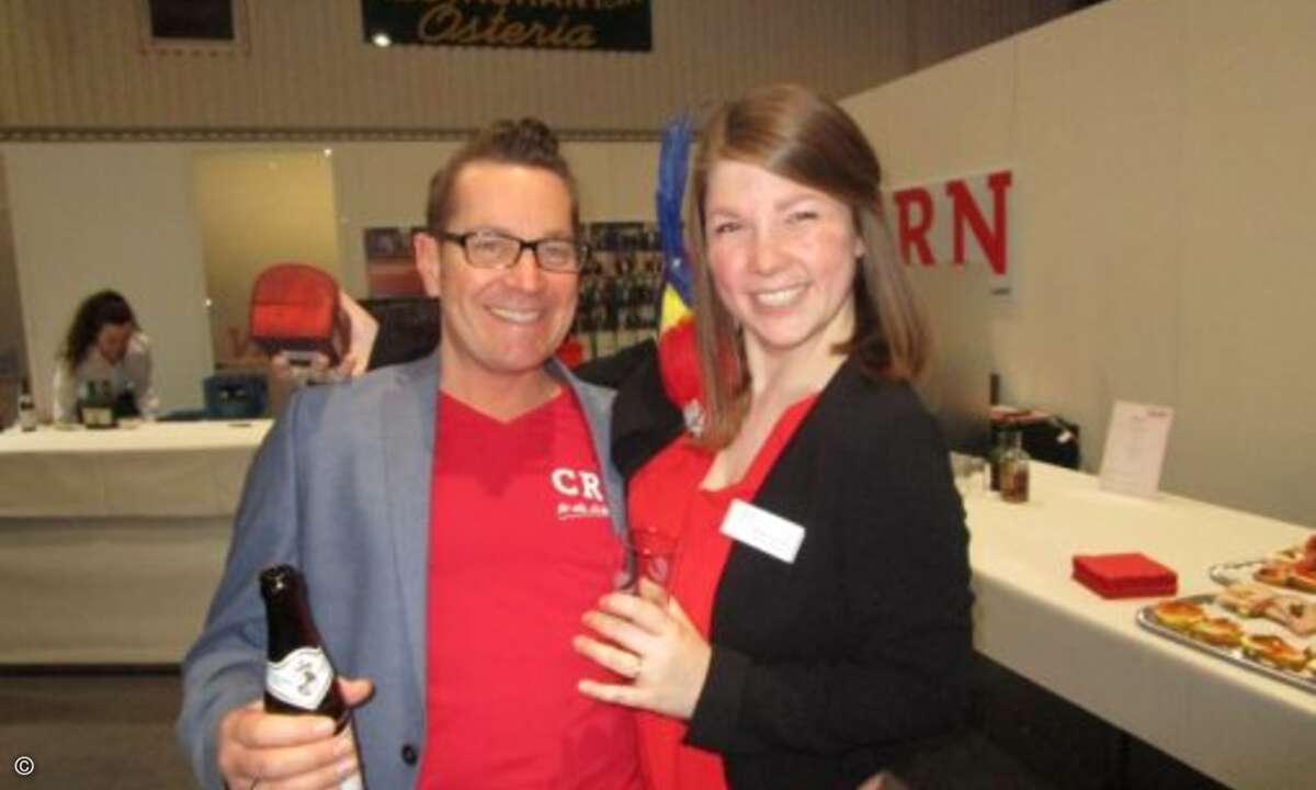 Marc Adelberg (CRN) zusammen mit Katharina Möbius (GSD Remarketing) (Foto: CRN)