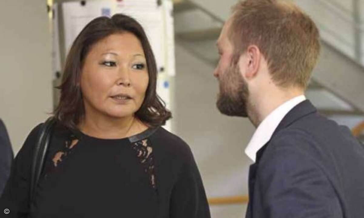 Miriam Franke von Sandisk tauscht sich mit Peter Tischer (CRN) aus (Bild: CRN)