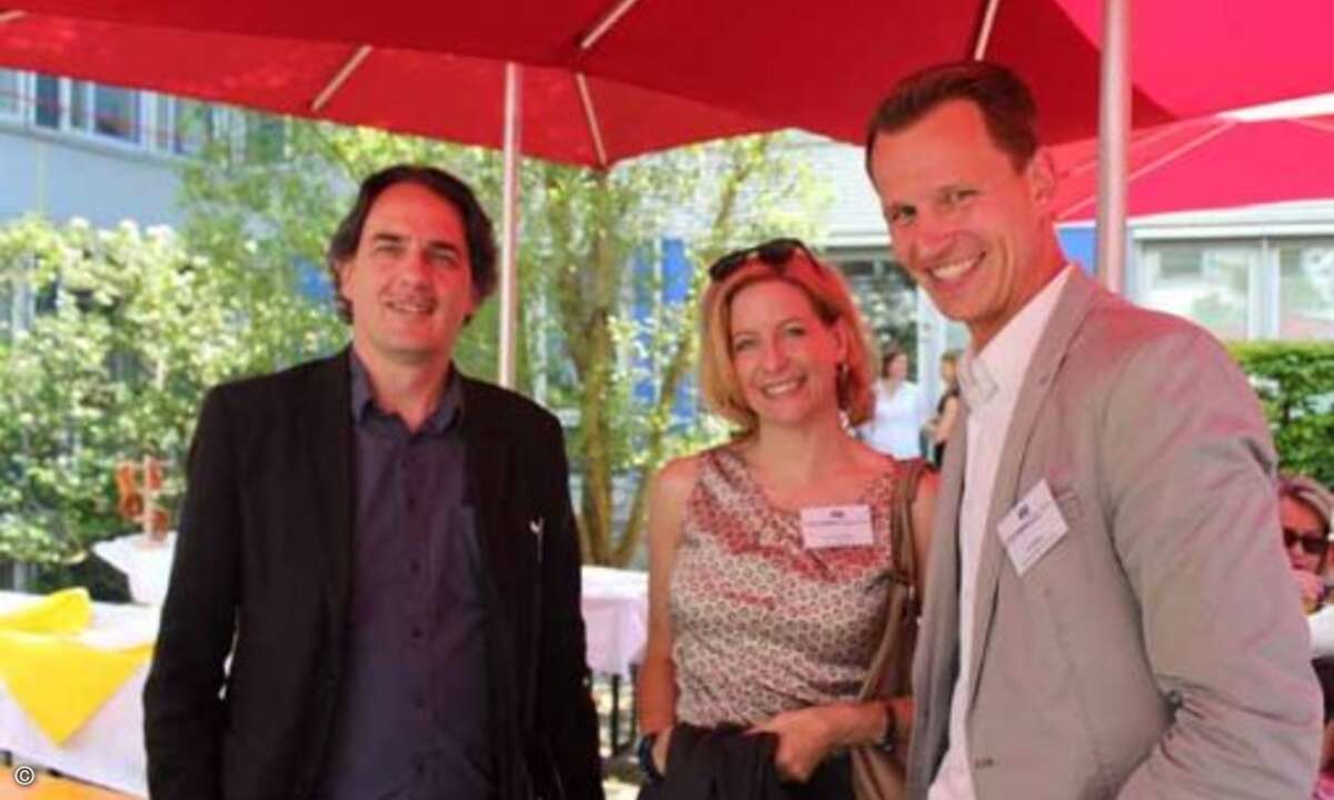 Hermann Rogge (Itancia) Lisa Davidian (Jabra/GN Mobile) und Eric Weis (funkschau) (Bild: CRN)