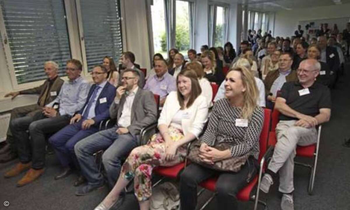 Die Gäste verfolgten gespannt die Keynote