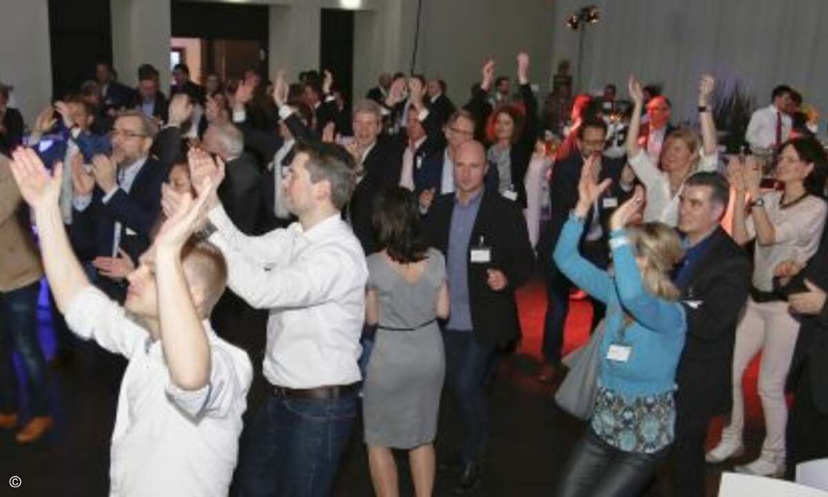 Auch zu fortgeschrittener Stunde blieb die Stimmung ausgelassen (Foto: Brother)