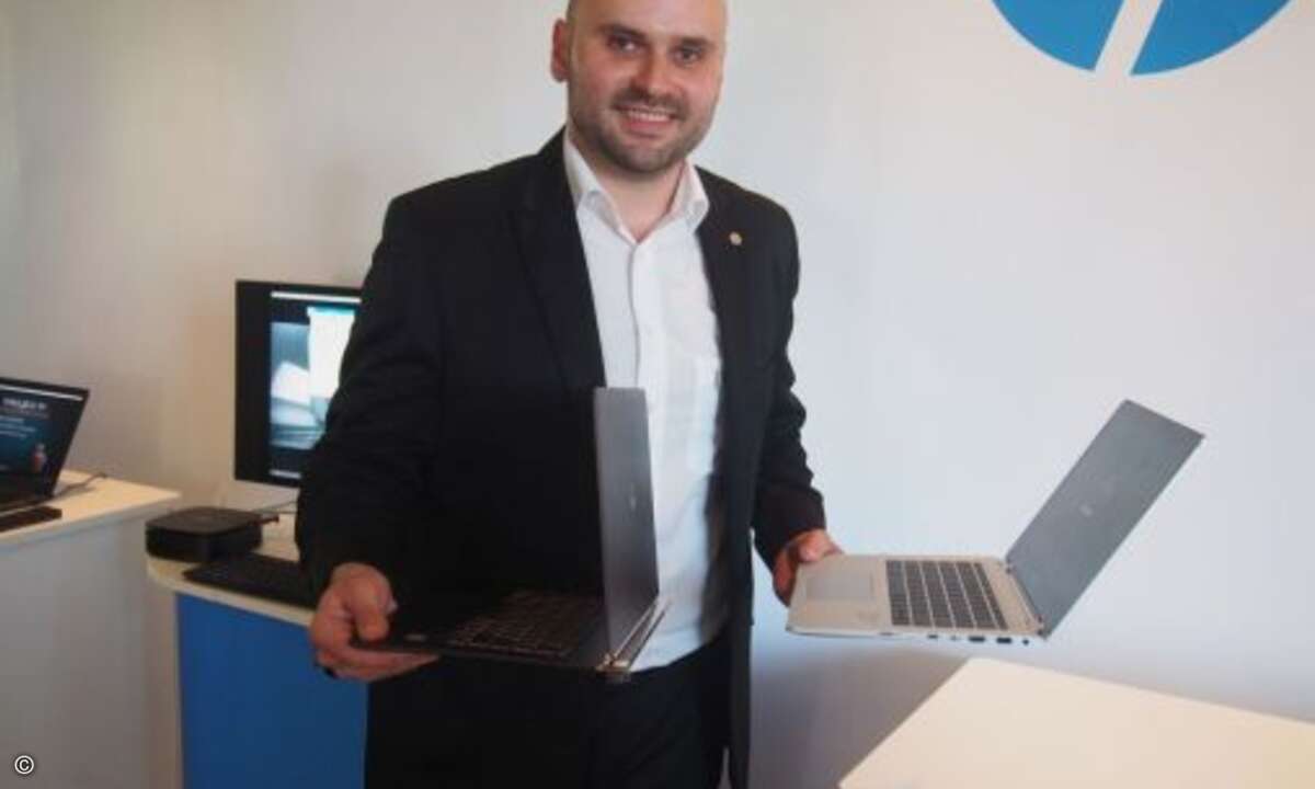 Armin Kruns präsentierte die neuesten Laptops von HP (Bild:CRN)