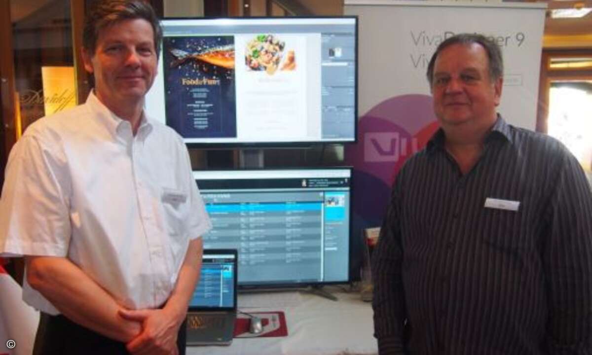 Eine Alternative zu InDesign: Andreas Krings und Friedrich Eul von Viva (von links) zeigten den Fachhändlern den Viva Designer 9. (Bild:CRN)