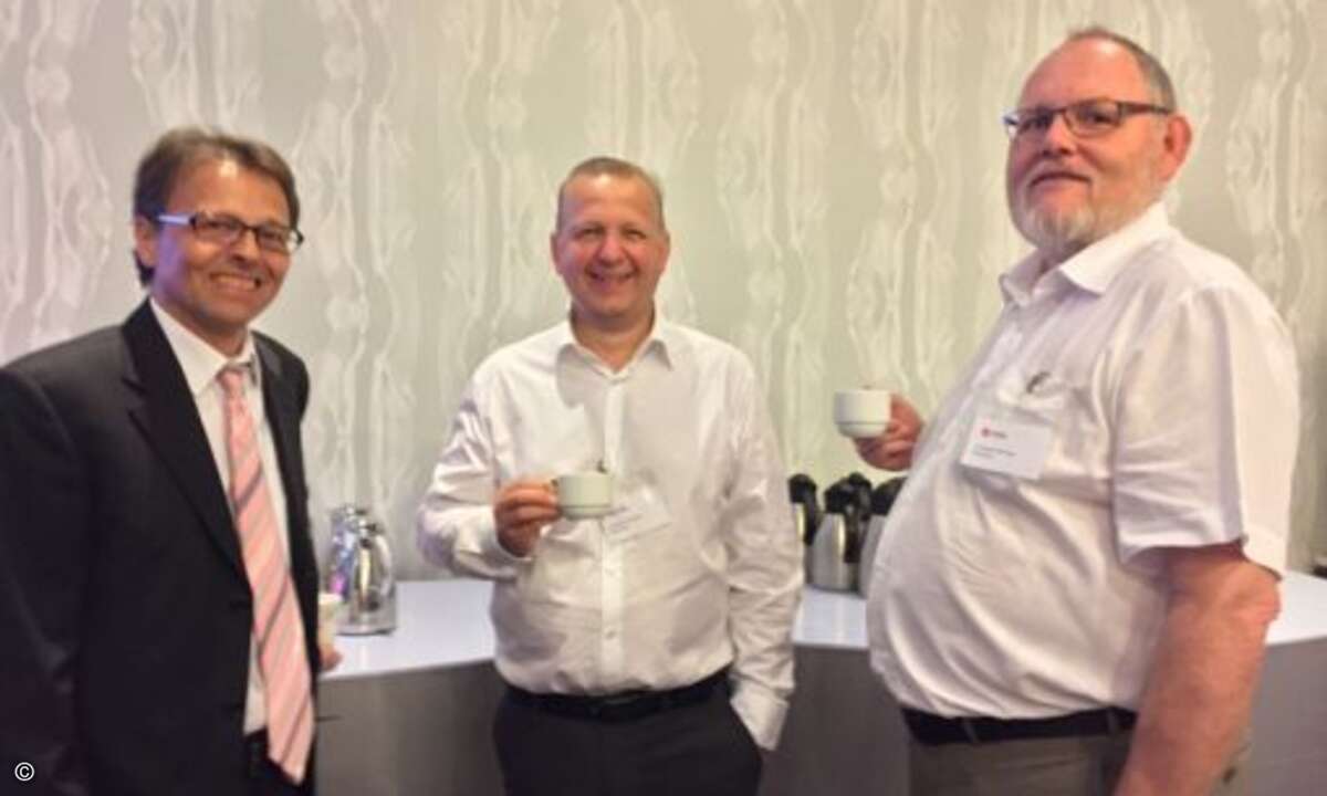Das Westcon-Team Dirk Reinsberger, Dietmar Stimpel und Juergen Kerstan stärkt sich mit Kaffee (Foto: Trend Micro)