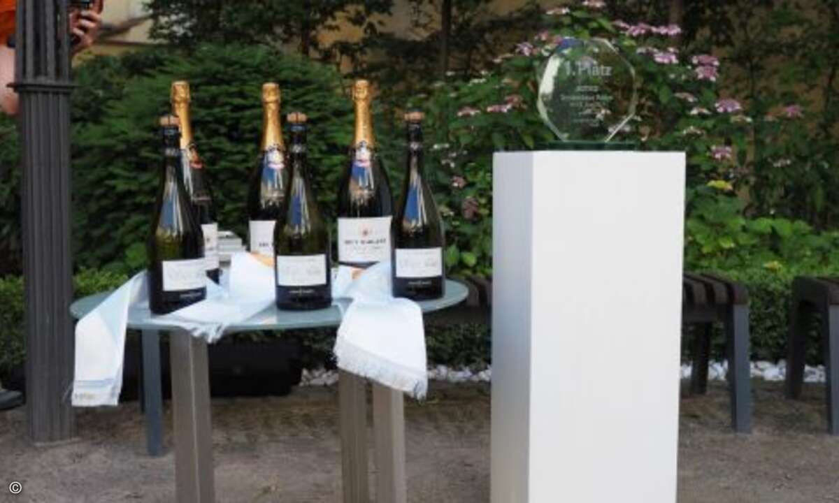 Am Vormittag des Abreisetages wurde es spannend: Die Preisverleihung stand an (Foto: CRN)