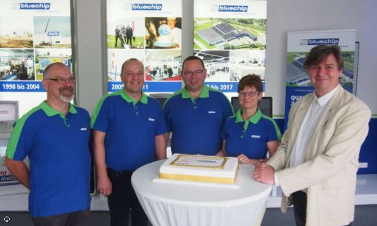 Auch CRN kam natürlich vorbei, um zu gratulieren: Die Vorstände mit Samba Schulte (CRN, re.) (Bild: CRN)