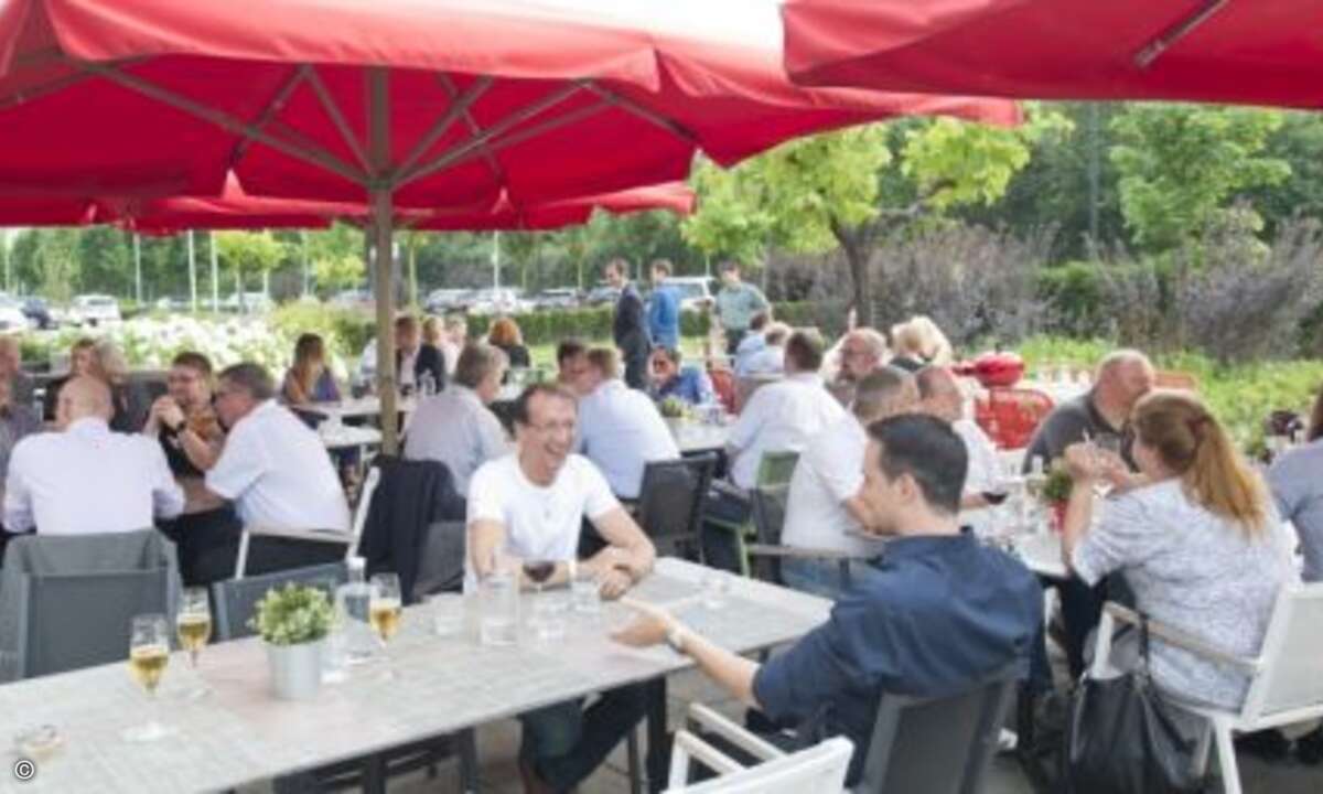 Das Wetter spielte den ganzen Abend mit (Foto: Eset)