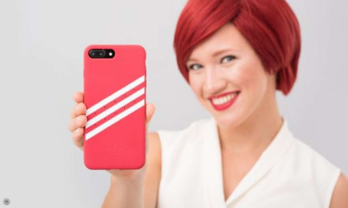 adidas Originals Gazelle iPhone 7 case (rot) von Telecom Lifestyle Fashion (Foto: Messe Berlin)