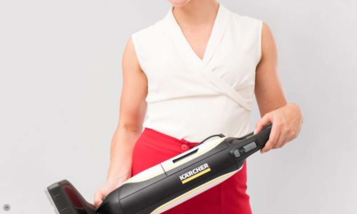 Der Kompaktsauger VC 5 Premium von Alfred Kärcher rückt auch dem letzten Krümel in der Tastatur zu Leibe (Foto: Messe Berlin)