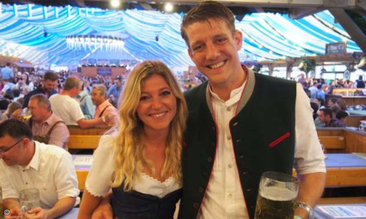 Gina Gießmann mit Hans Christian Asemissen von AES (Bild: CRN)