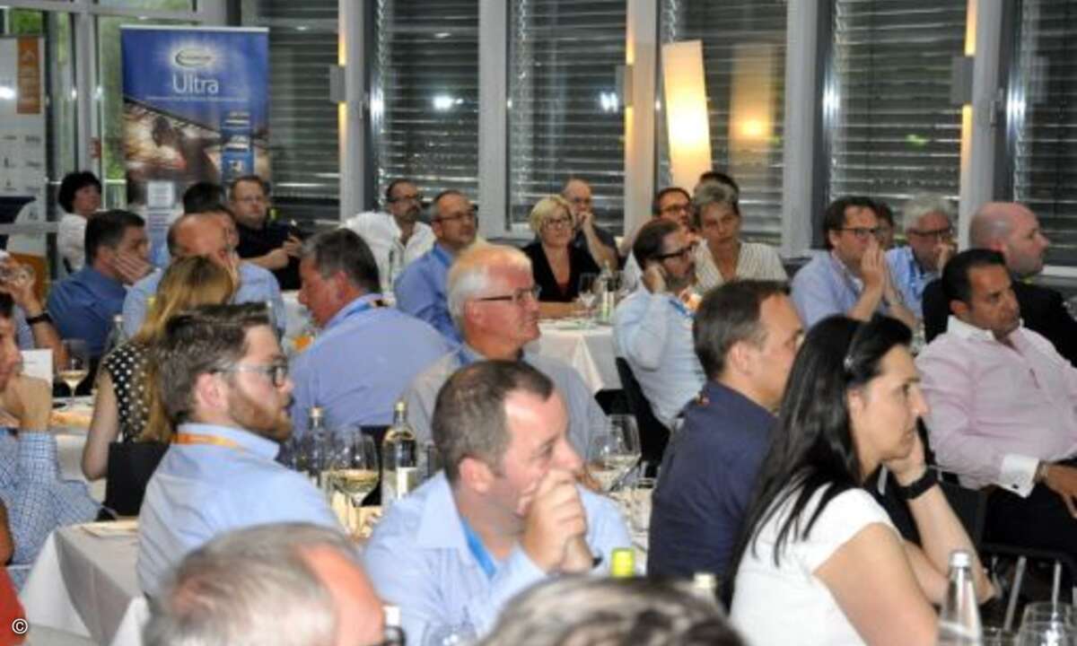 Nach der Wanderung ging es zur Abschlussveranstaltung in die Spielbank Bad Kötzting (Bild: Sysob)
