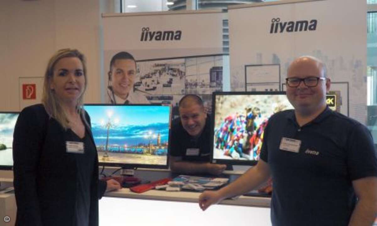 Vladimir Kromar und Oliver Seeger präsentierten die neuesten Display-Modelle von Iiyama (Foto: CRN)