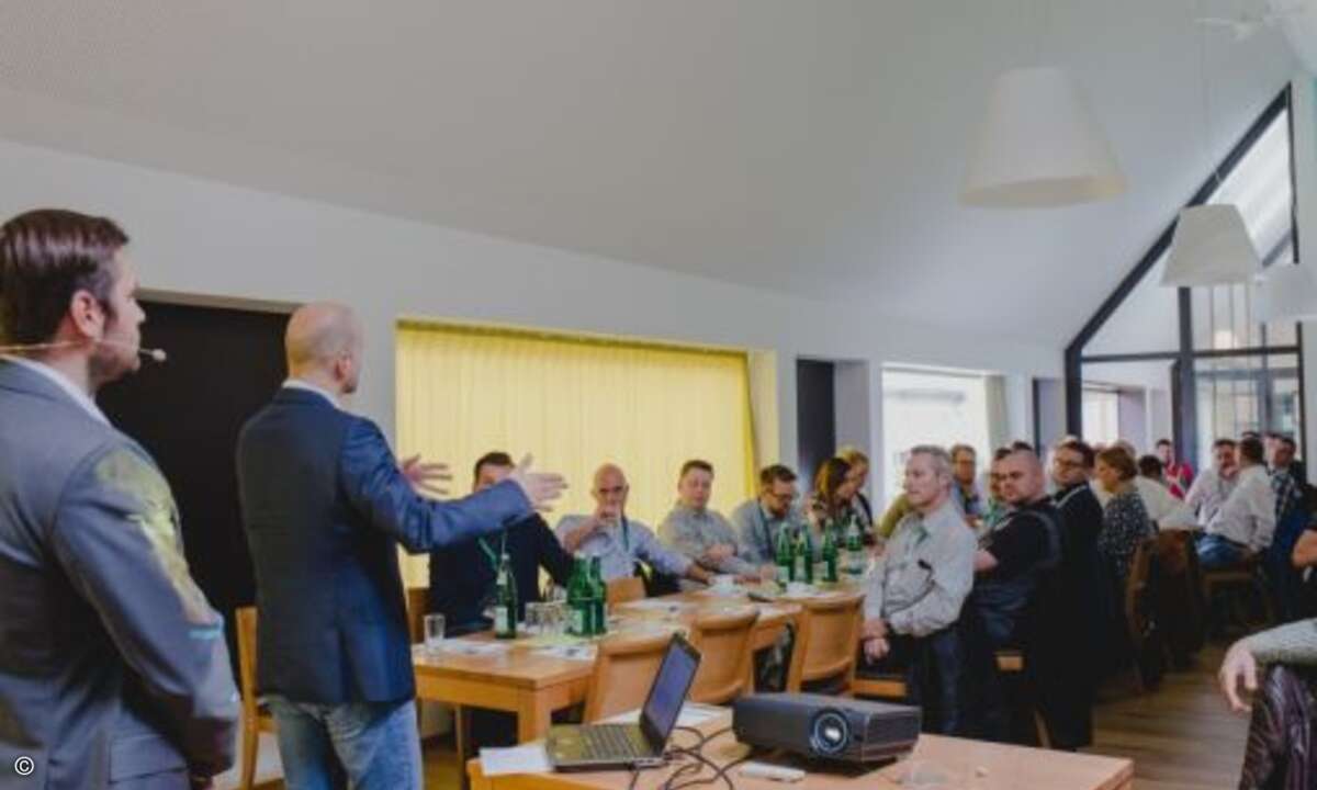 Wasilij Geist und Peter Neumeier geben einen Überblick über das Lösungs- und Serviceportfolio von Kaspersky (Foto: Kaspersky)