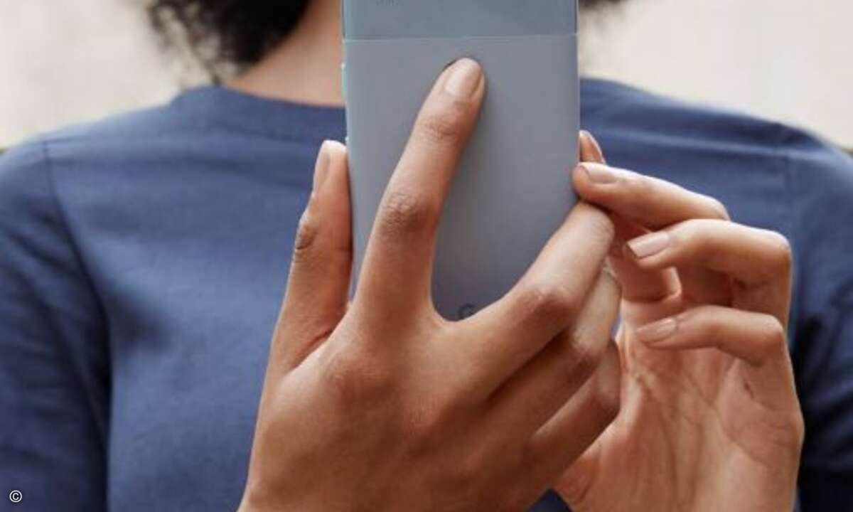 Trotzdem ist auch die Hardware nach heutigem Stand als High End zu bezeichnen, ein Fingerprint-Sensor ist ebenso an Bord wie...(Foto: Google)