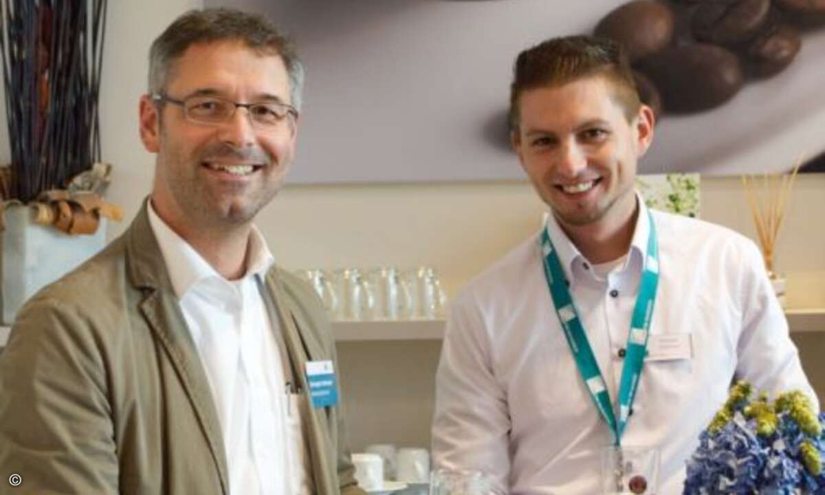 Die Stimmung war auf allen sechs Tour-Stationen gut, so auch hier in München bei Christoph Hofmaier von Ostertag Solutions und Dominik Schlosser von C4B (Foto: C4B)