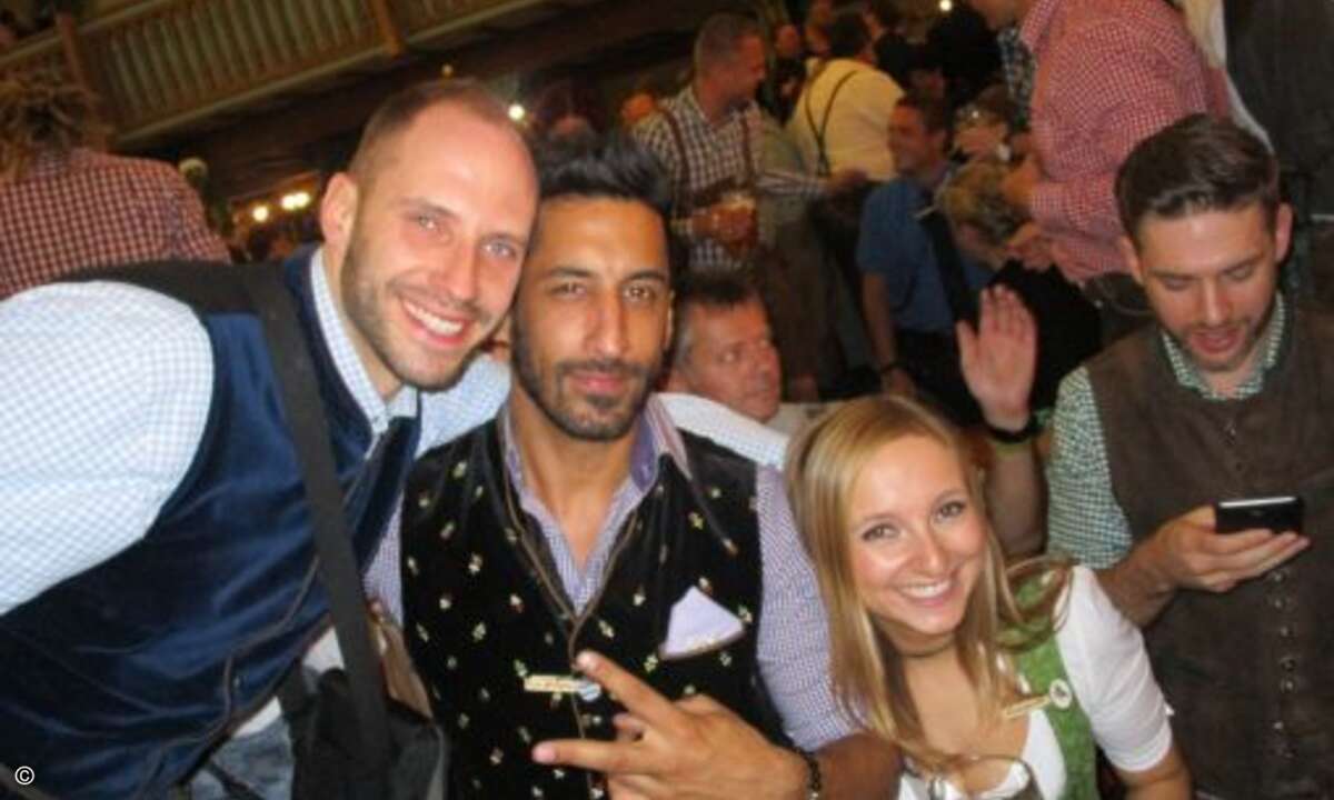 (v. li.) Jakov Budimir-Bekan (Ingram Micro), Nima Keyhani (Ingram Micro) und Malina Colombo (CRN) (Bild: CRN)