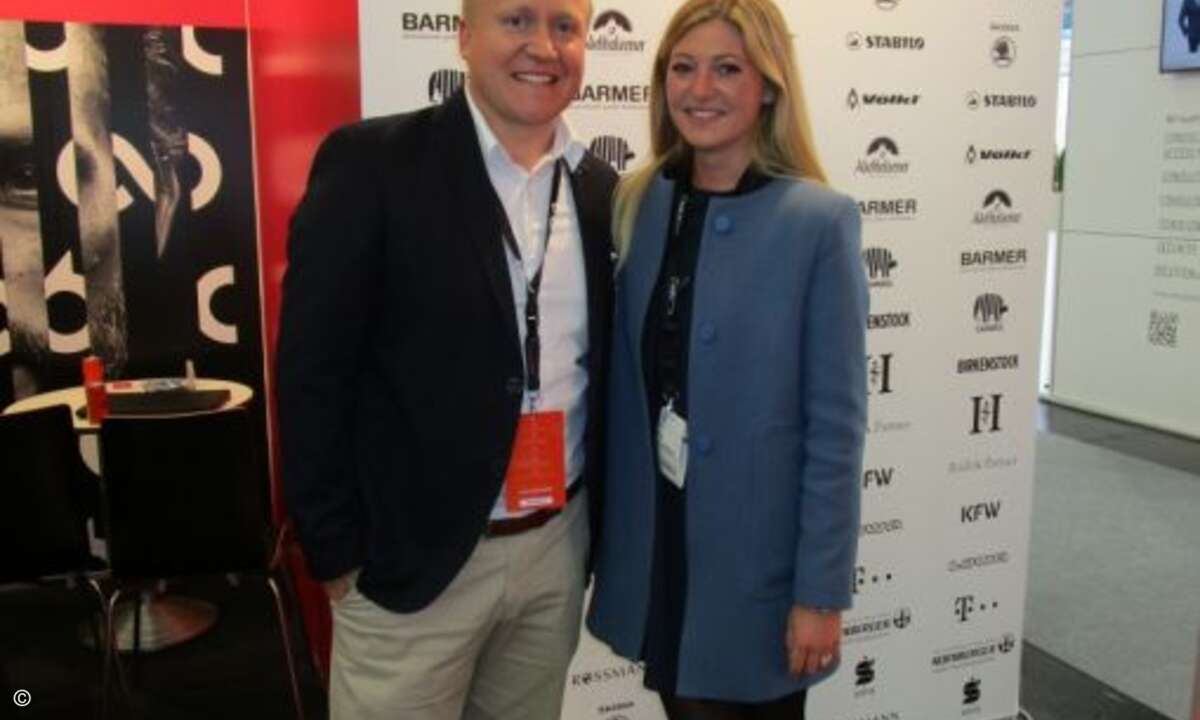 Thomas Haberl von Dracoon mit Gina Gießmann von CRN (Foto: CRN)